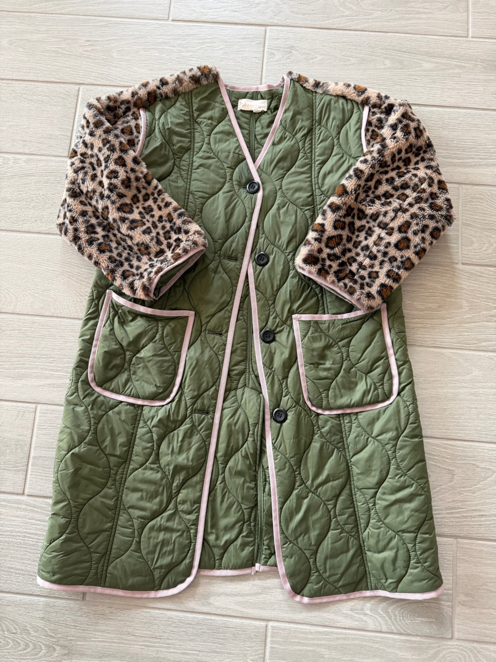 ANTHROPOLOGIE Colorblock Olive Green Leopard Faux Fur Sleeve Liner Coat XXSP GUC